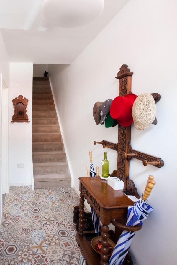 2 Mikes Homestay Dublin Eksteriør billede