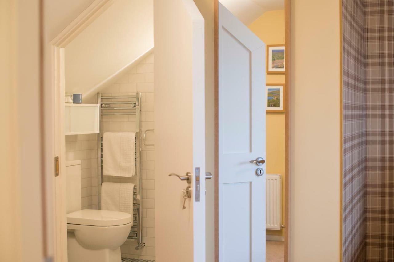 2 Mikes Homestay Dublin Eksteriør billede