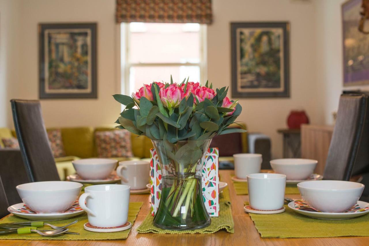 2 Mikes Homestay Dublin Eksteriør billede