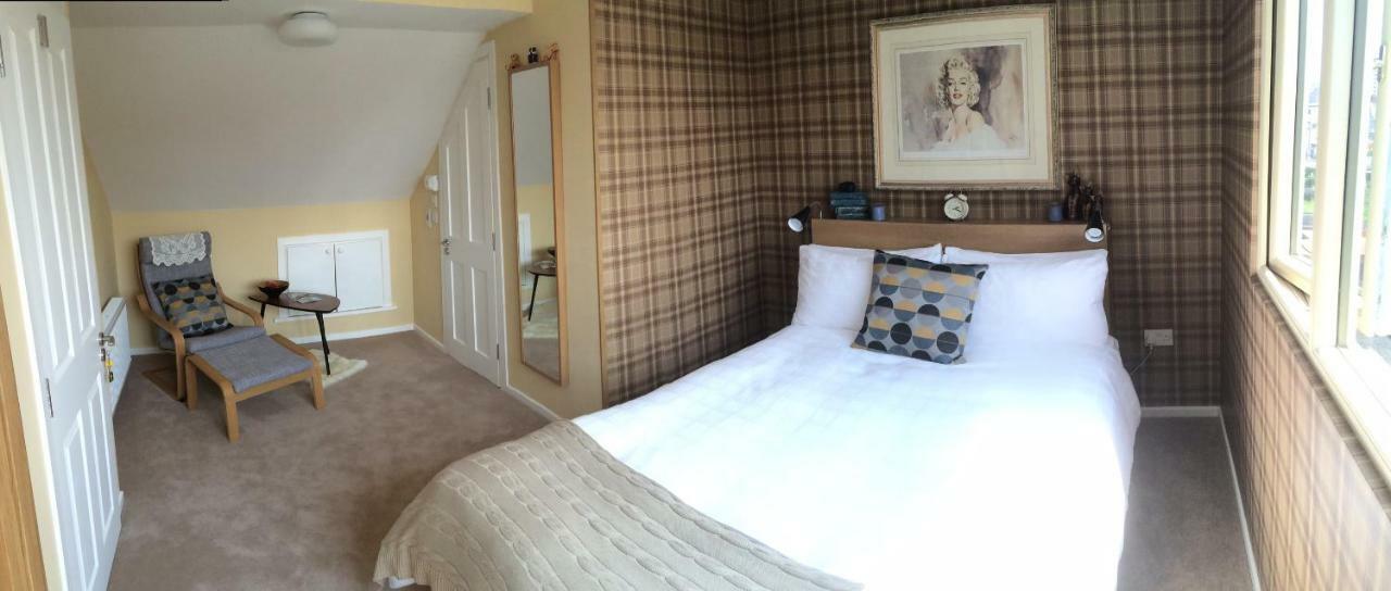 2 Mikes Homestay Dublin Eksteriør billede